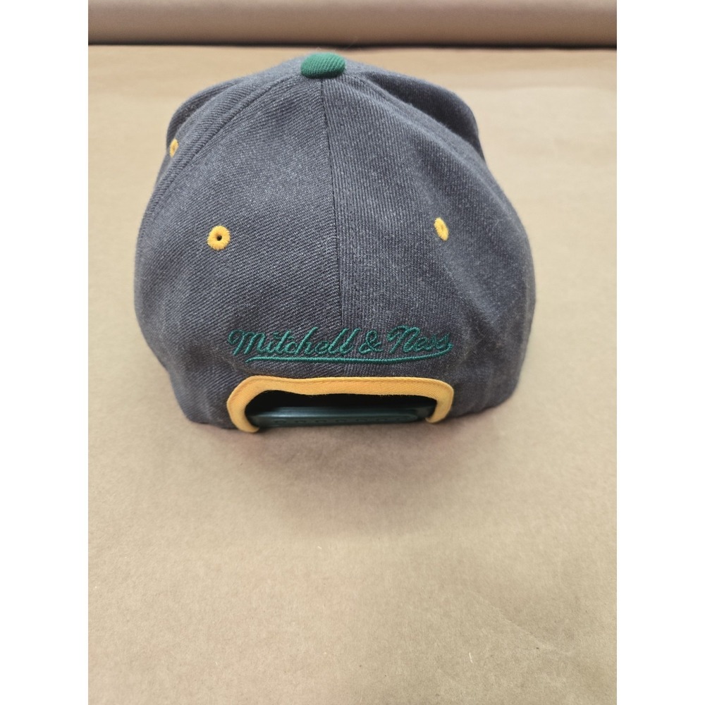 Seattle Supersonics Mitchell &Ness  Snap Back Hat Adjustable Fit - Picture 3 of 7